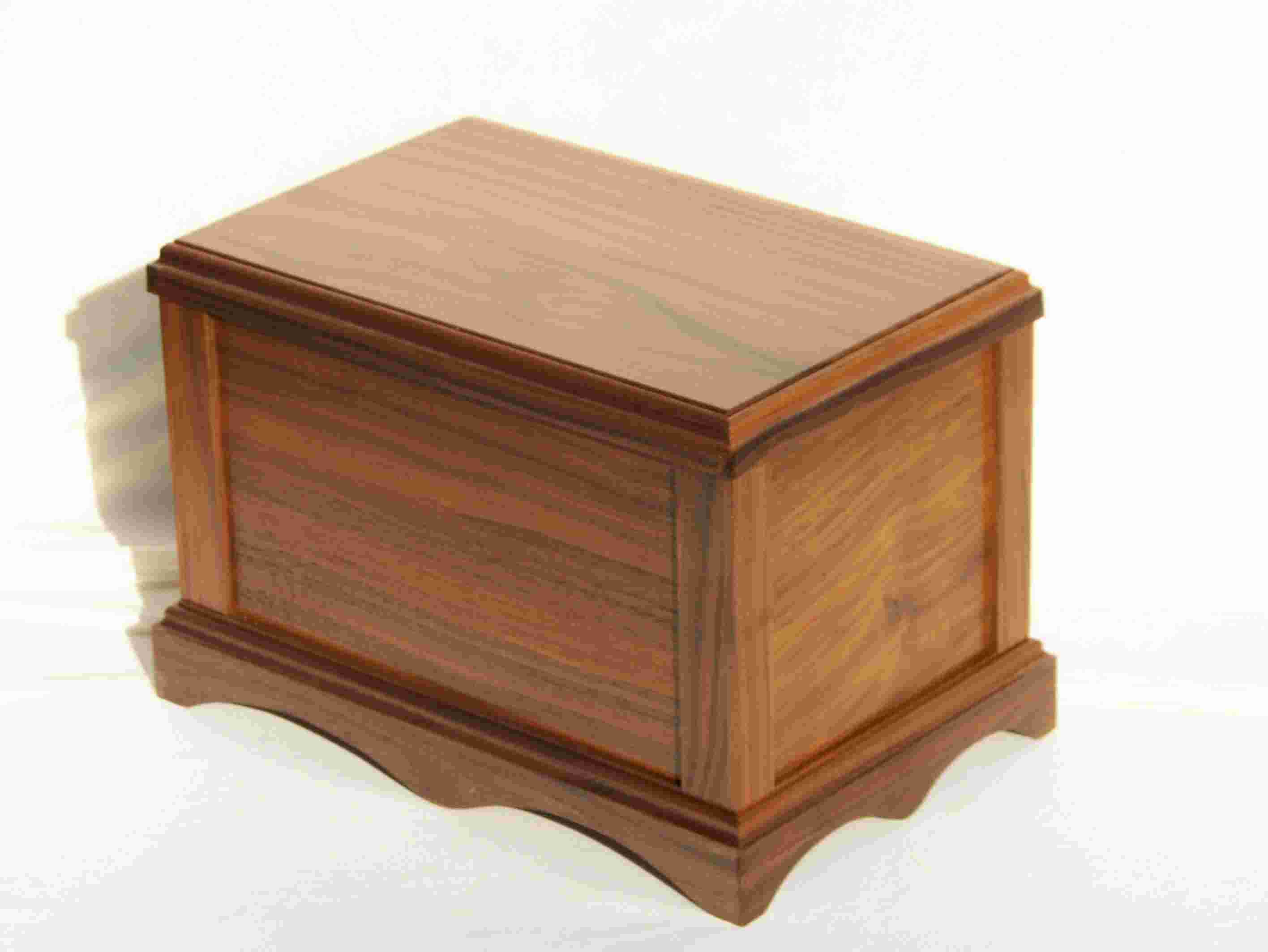 Wooden Meaning and Definition