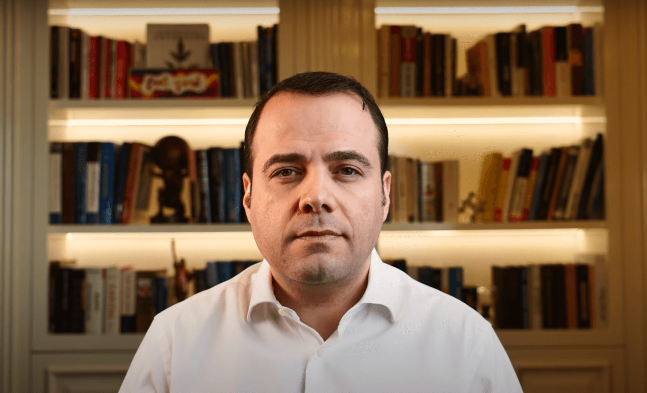 Who is Özgür Demirtaş?