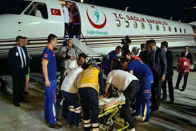 Injured Albanian female police entrusted to Turkish physicians