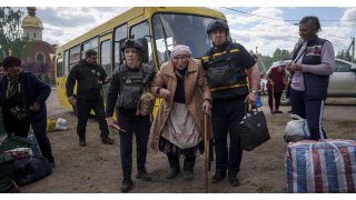 Russia presses renewed border assault in northeast Ukraine as thousands flee 