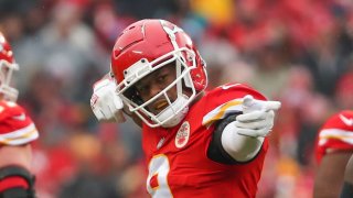 Chiefs reach deal with WR JuJu Smith-Schuster