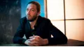 Ebon Moss-Bachrach describes the set of 'The Bear' as very loving, contrasting the show's chaotic kitchen environment with a calm and well-run atmosphere