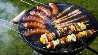 Barbecue Meaning and Definition