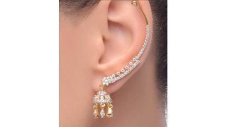 Earring Meaning and Definition