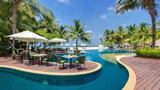 Resort Meaning and Definition